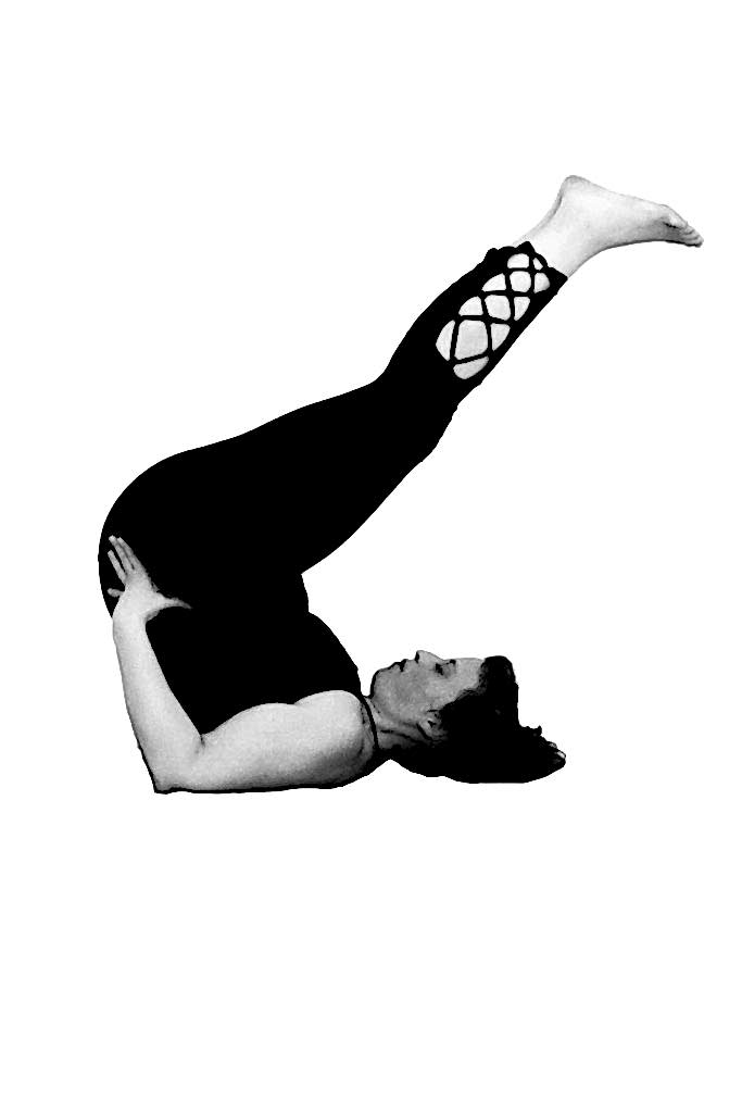 Viparita Karani Asana | La postura invertida 2 Viparita Karani Asana 1 CO