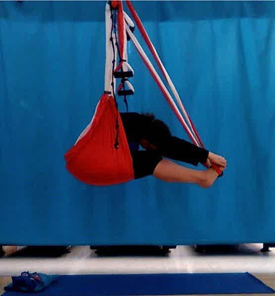 ¿Qué es el YOGA AÉREO? | Posturas Básicas 2 Sesion Clasica 2 1 2 Pinza